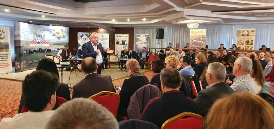 500 Euro maximum per UA pentru bunăstarea animalelor; Planul Național Strategic- PAC 2021-2027; a participat si europarlamentarul Daniel Buda, stiri agricole