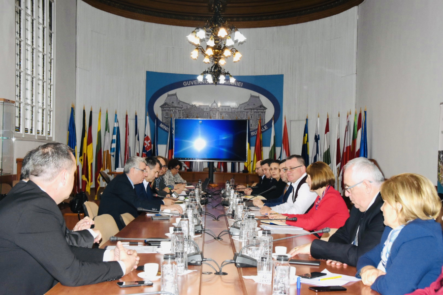 Comisia Centrala pentru Recensământul General Agricol; aspecte necesare privind pregătirea, organizarea şi efectuarea recensământului agricol, stiri agricole, subventii apia