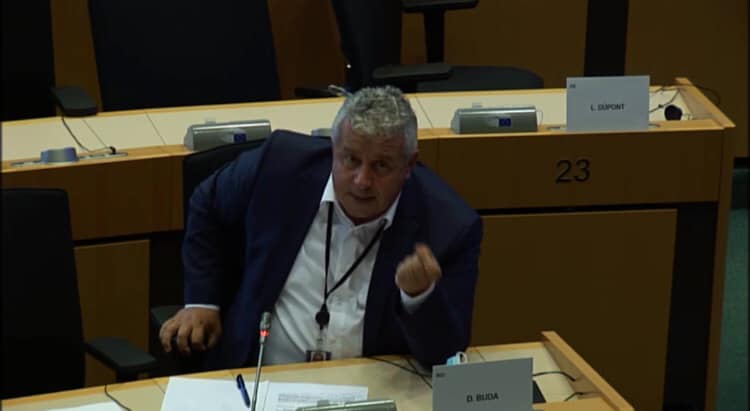 Sănătatea fiecăruia dintre noi depinde de sănătatea animalelor pe care le consumăm; fermierii noștri vor fi mai bine protejați; stiri agricole