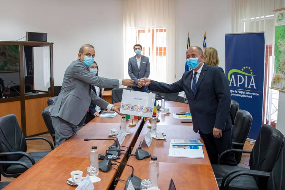 Adrian Pintea intalnire cu Ambasadorul Indiei în România; beneficiile sectorului agricol românesc din perspectiva apartenenței României la UE; stiri APIA